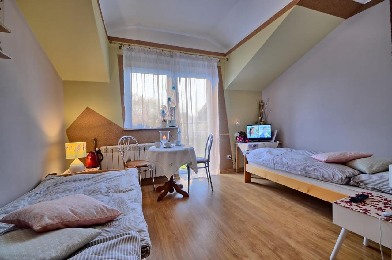 Willa Pod Aniolem Hotel Чешин Екстериор снимка